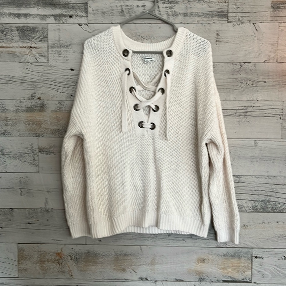 American Eagle women’s sweater. Size small - Picture 1 of 4